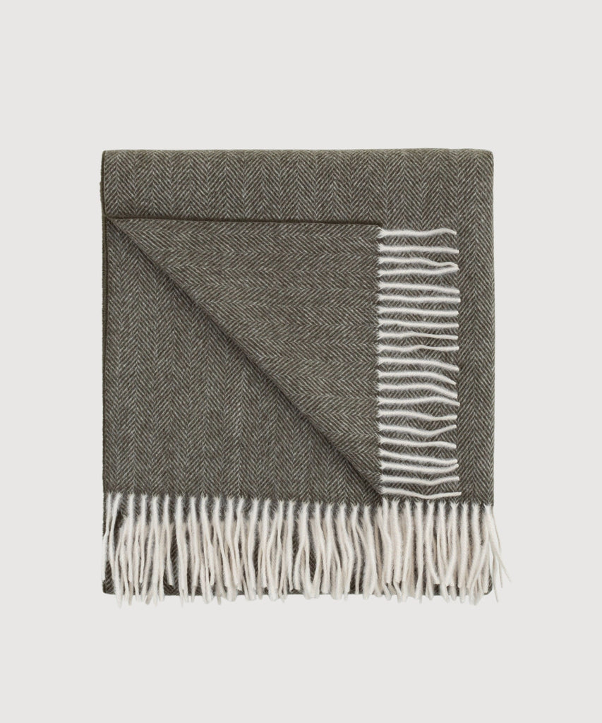 Large Cashmere Herringbone Scarf Miaki Swiss Made Womenswear