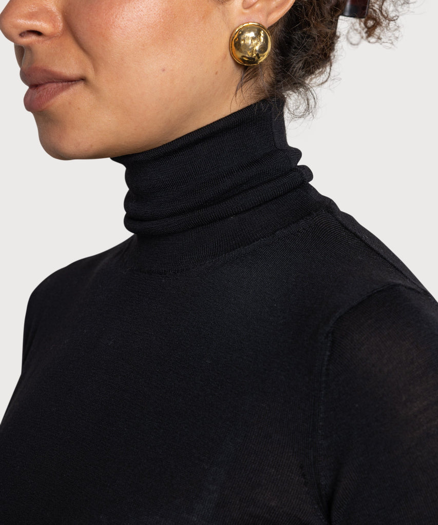 Wool Rollneck Sweater Miaki Swiss Made Womenswear