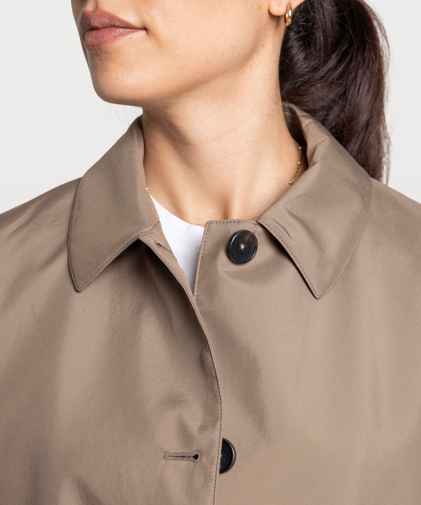 Long Traveller Raincoat Miaki Swiss Made Womenswear