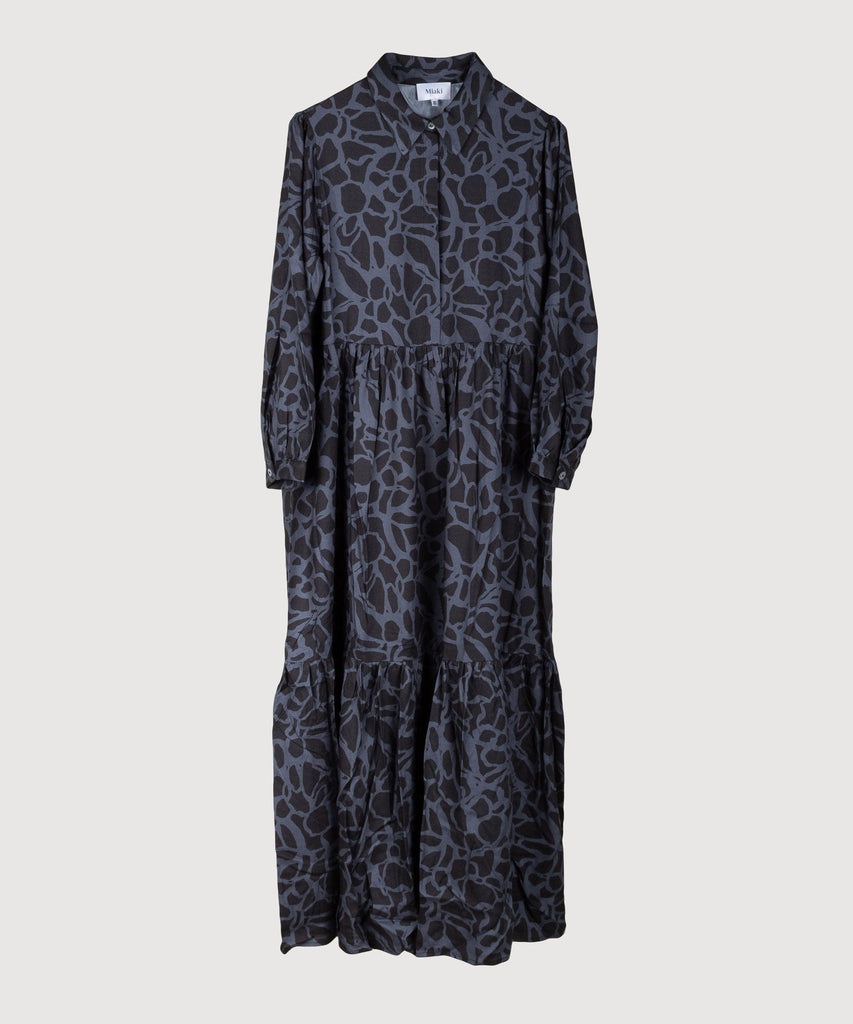 Entspanntes langes Hemdblusenkleid