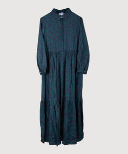 Entspanntes langes Hemdblusenkleid