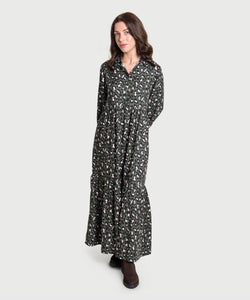 Entspanntes langes Hemdblusenkleid
