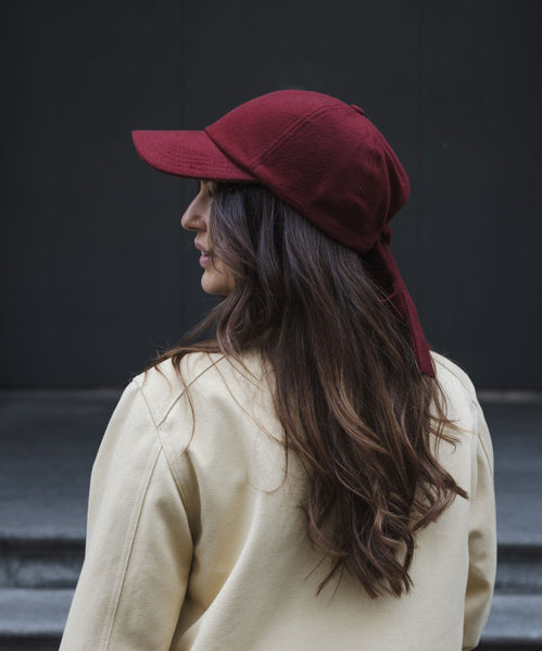 Cashmere Bow Sport Cap Miaki Swiss Made Womenswear