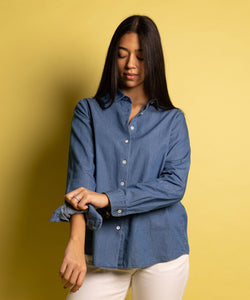 Relaxed Light Jeans Shirt Miaki Swiss Made Womenswear