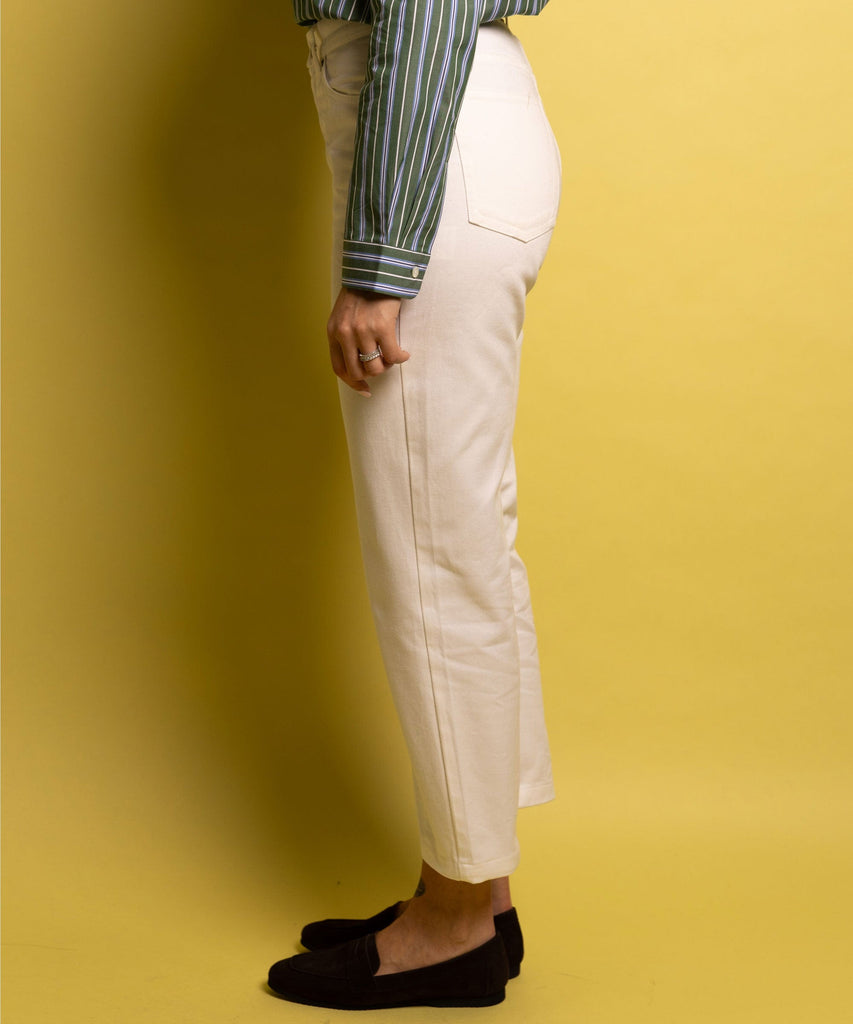 Off White / 34 Straight Crop Jeans Miaki Swiss Made Womenswear