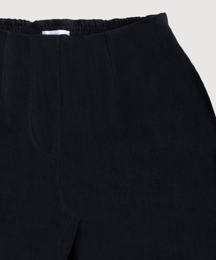 Relaxed Linen Weekend Trousers