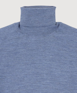 Rollkragenpullover aus Wolle