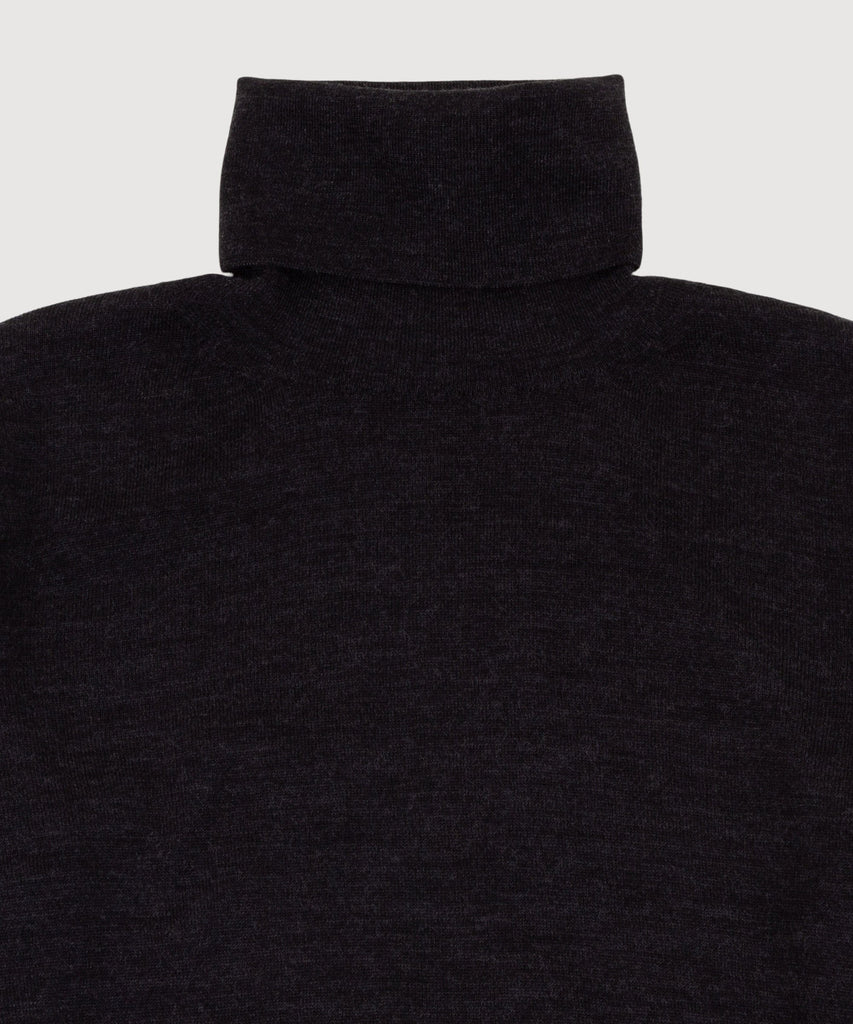 Rollkragenpullover aus Wolle