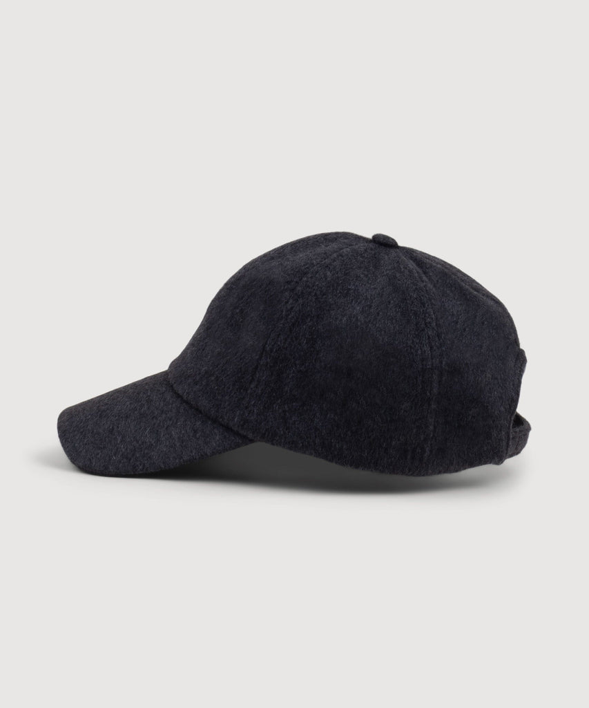 Cashmere Sport Cap Miaki Swiss Made Womenswear