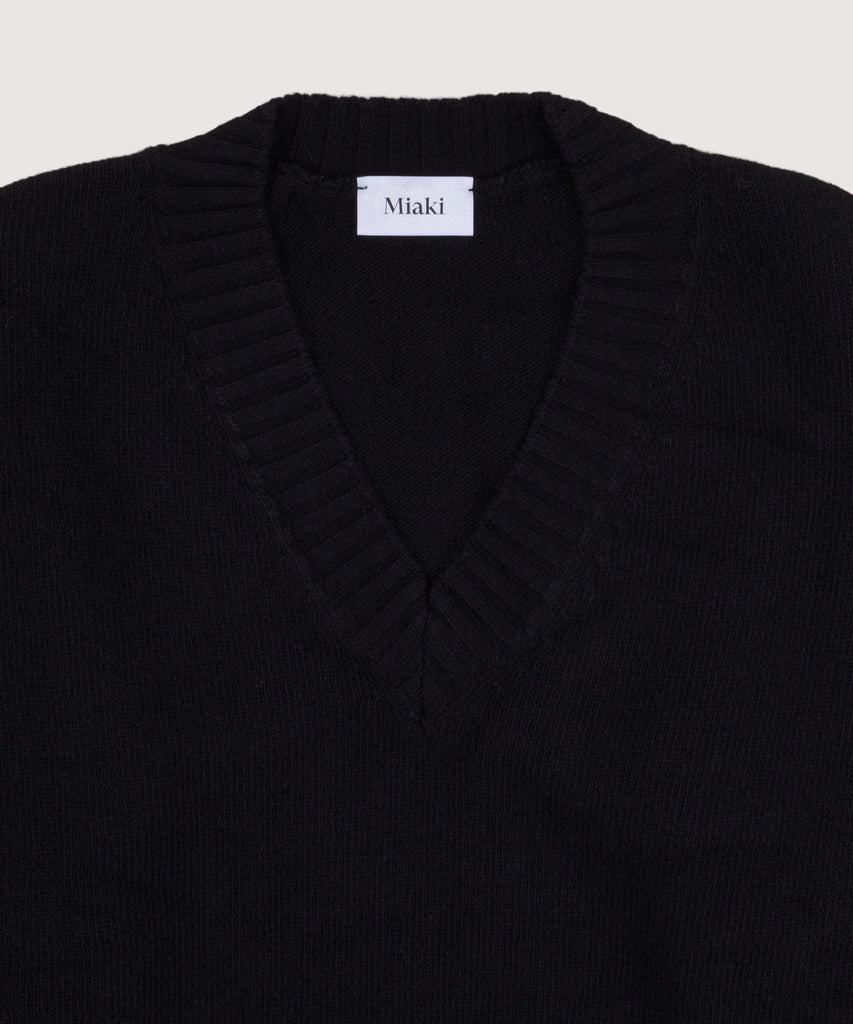 Deep V-Neck Sweater Miaki Swiss Made Womenswear