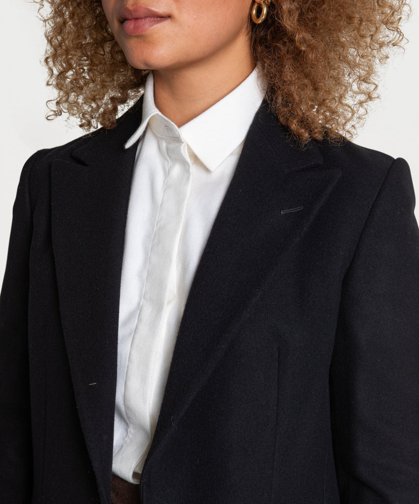 Relaxed Peak Lapel Flannel Blazer