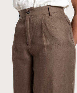 Pleated Linen Trousers