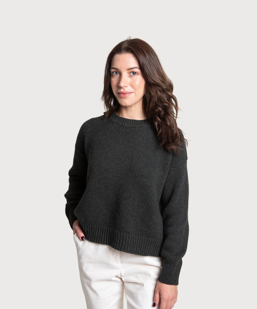 Heavy Wool Roundneck Sweater Miaki Swiss Made Womenswear