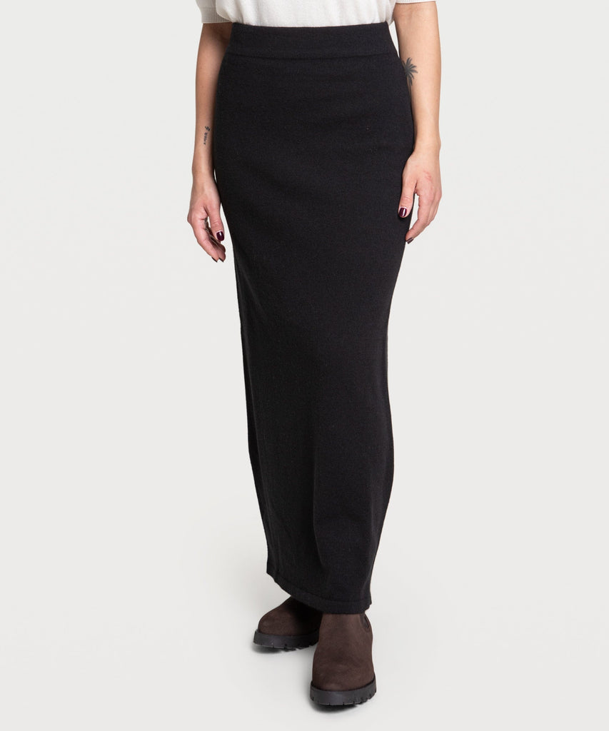 Long Cashmere Skirt Miaki Swiss Made Womenswear