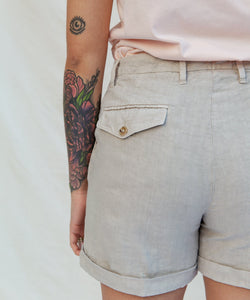 Signature Linen Shorts