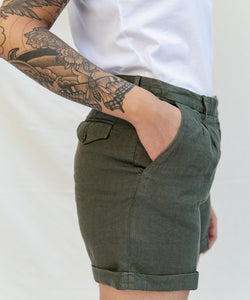 Signature Linen Shorts